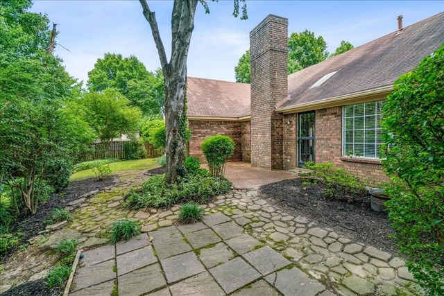 895 CULLY RD, Memphis, TN 38018