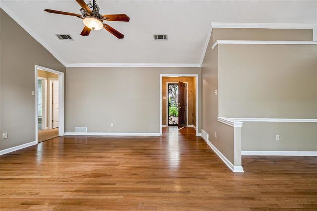 895 CULLY RD, Memphis, TN 38018