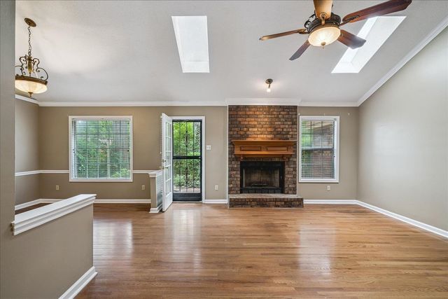 895 CULLY RD, Memphis, TN 38018