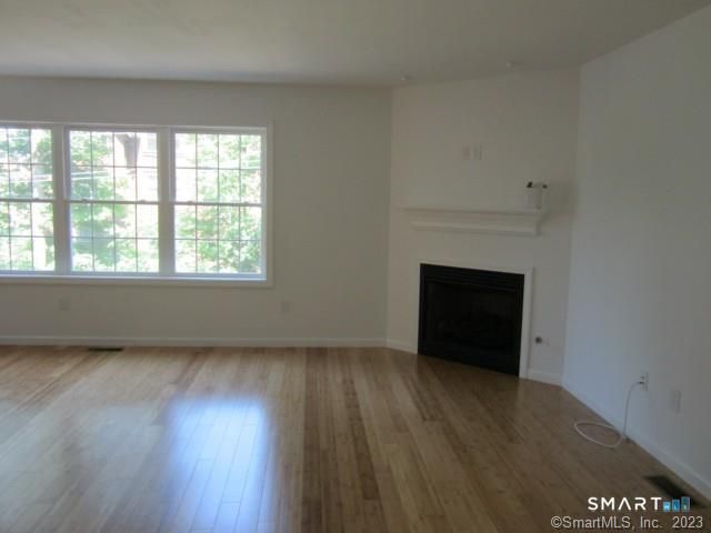 2 Reynolds Road, Danbury, CT 06811