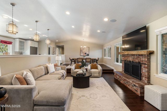 15020 Edmands Drive, Reno, NV 89511