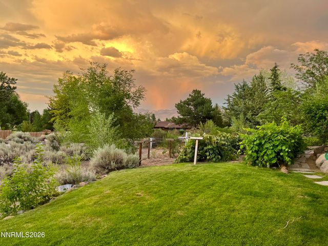 15020 Edmands Drive, Reno, NV 89511