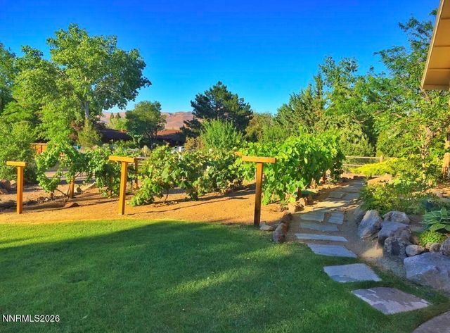 15020 Edmands Drive, Reno, NV 89511