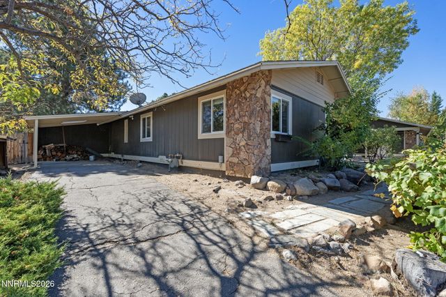 15020 Edmands Drive, Reno, NV 89511
