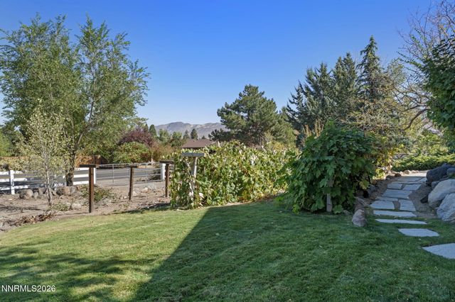 15020 Edmands Drive, Reno, NV 89511