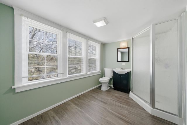 305 Circle Road, Fox River Grove, IL 60021