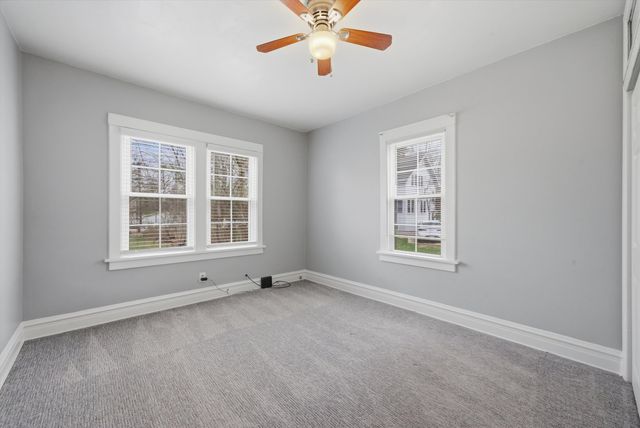 305 Circle Road, Fox River Grove, IL 60021