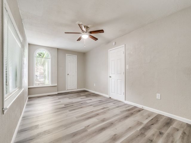 1228 Valley Street, Dallas, TX 75203