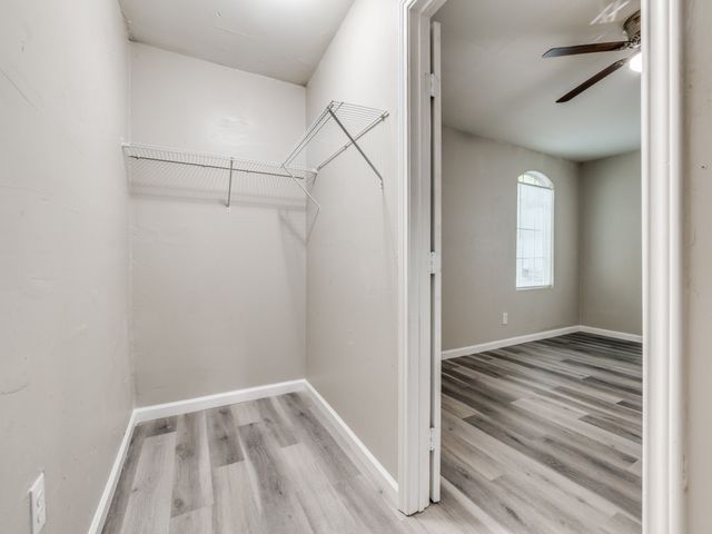 1228 Valley Street, Dallas, TX 75203