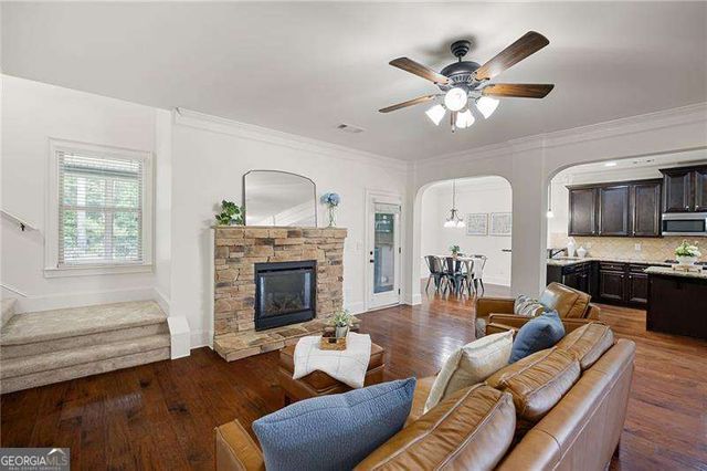 459 Fairway Drive, Acworth, GA 30101