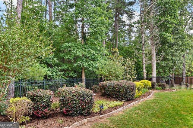 459 Fairway Drive, Acworth, GA 30101
