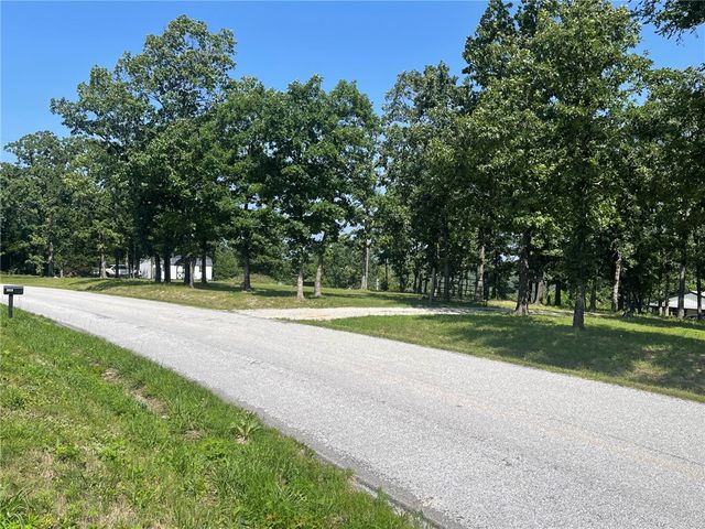2820 County Road 207, Eureka Springs, AR 72632