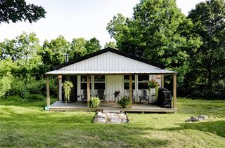 2820 County Road 207, Eureka Springs, AR 72632