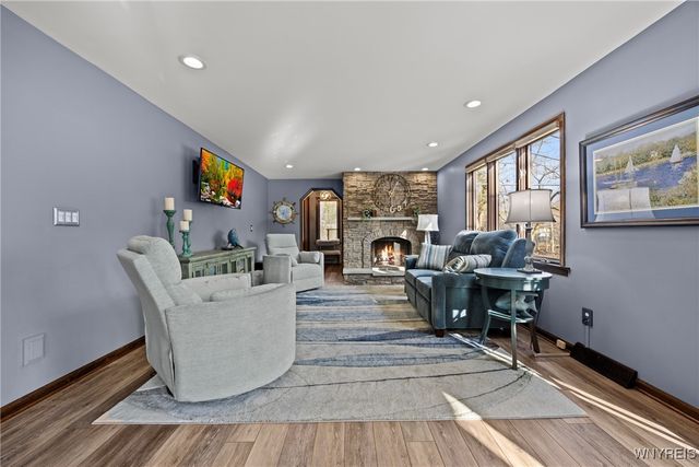 47 Inverness Circle, Amherst, NY 14051