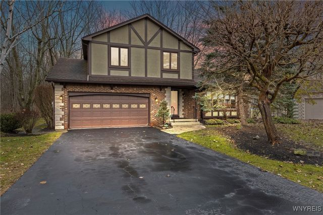 47 Inverness Circle, Amherst, NY 14051