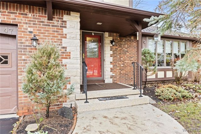 47 Inverness Circle, Amherst, NY 14051