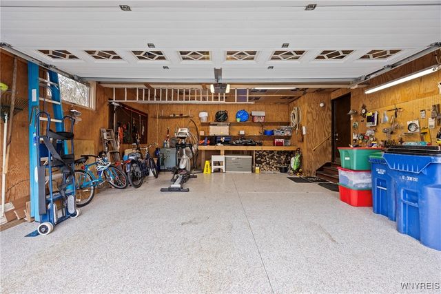 47 Inverness Circle, Amherst, NY 14051