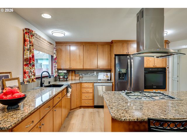 118 Ne 108TH St, Vancouver, WA 98685