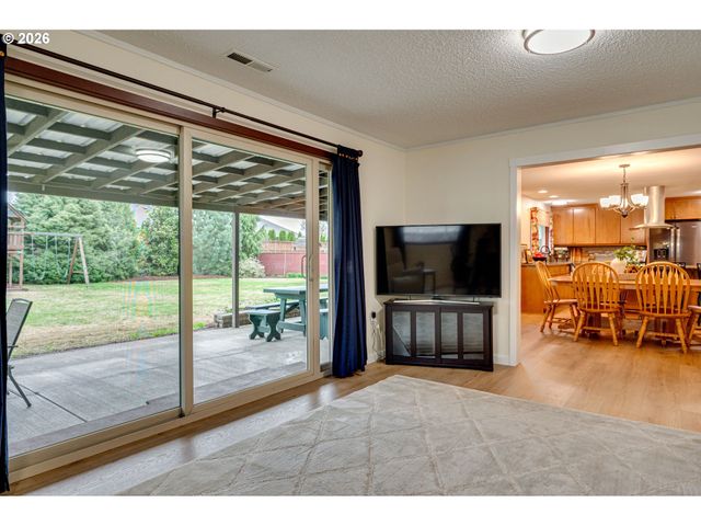 118 Ne 108TH St, Vancouver, WA 98685