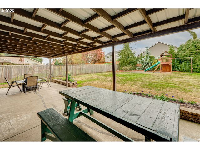 118 Ne 108TH St, Vancouver, WA 98685