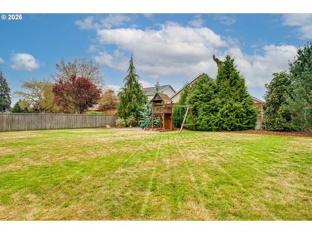 118 Ne 108TH St, Vancouver, WA 98685