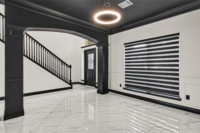 11915 Helene Court, Pinehurst, TX 77362