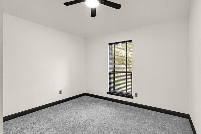 11915 Helene Court, Pinehurst, TX 77362