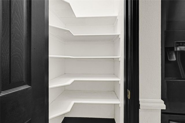 11915 Helene Court, Pinehurst, TX 77362