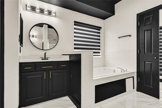 11915 Helene Court, Pinehurst, TX 77362