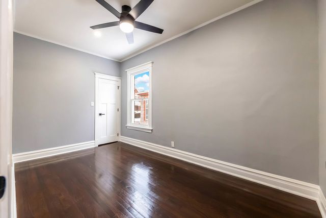 7545 S Rhodes Avenue, Chicago, IL 60619