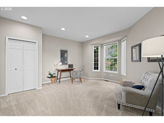 8707 Sw FIRVIEW Pl, Beaverton, OR 97007