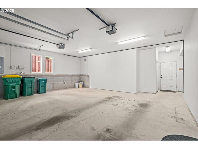 8707 Sw FIRVIEW Pl, Beaverton, OR 97007