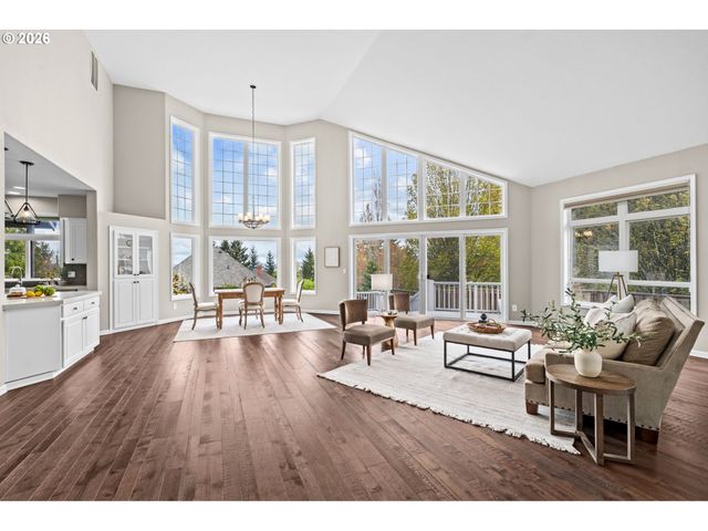 8707 Sw FIRVIEW Pl, Beaverton, OR 97007