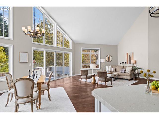 8707 Sw FIRVIEW Pl, Beaverton, OR 97007