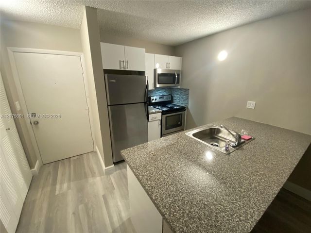 2771 Riverside Drive 214-A, Coral Springs, FL 33065