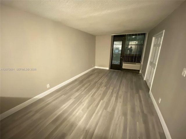 2771 Riverside Drive 214-A, Coral Springs, FL 33065