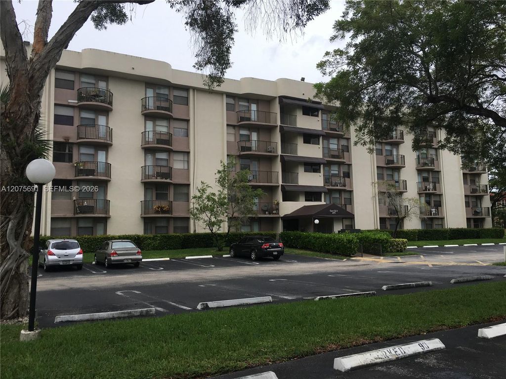 2771 Riverside Drive 214-A, Coral Springs, FL 33065