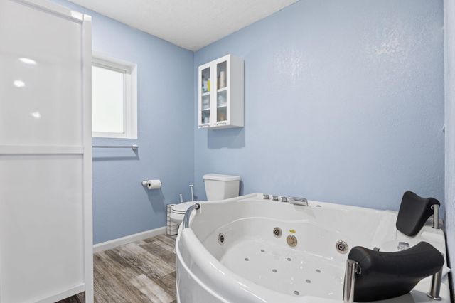5521 SW 160th Avenue, Southwest Ranches, FL 33331