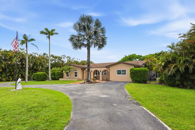 5521 SW 160th Avenue, Southwest Ranches, FL 33331