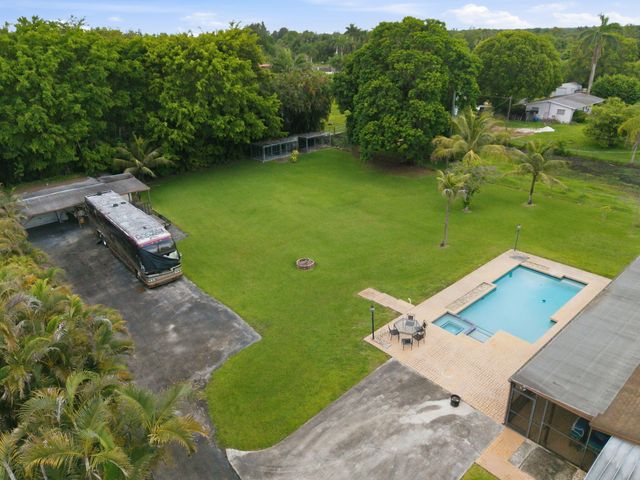 5521 SW 160th Avenue, Southwest Ranches, FL 33331