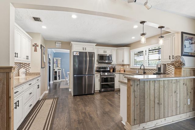 5521 SW 160th Avenue, Southwest Ranches, FL 33331