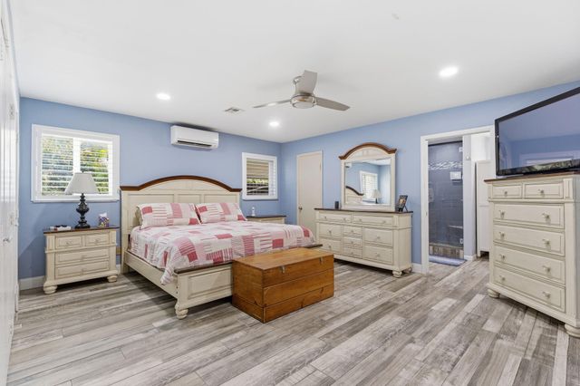 5521 SW 160th Avenue, Southwest Ranches, FL 33331