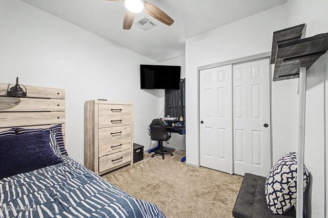 5614 S 26TH Place, Phoenix, AZ 85040