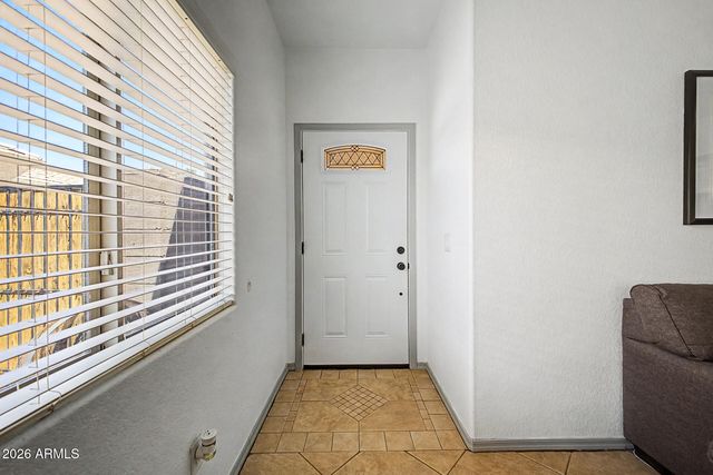 5614 S 26TH Place, Phoenix, AZ 85040