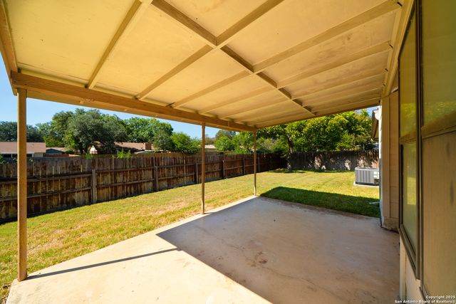 1514 Lochshire St, San Antonio, TX 78216