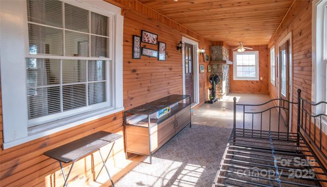 4263 Fox Road, Lenoir, NC 28645