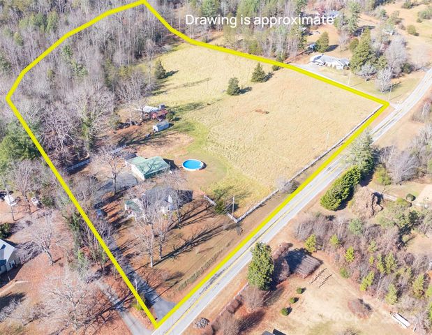4263 Fox Road, Lenoir, NC 28645