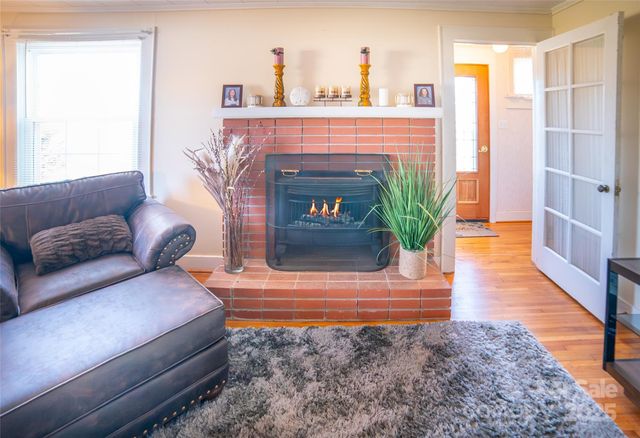 4263 Fox Road, Lenoir, NC 28645