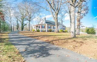 4263 Fox Road, Lenoir, NC 28645