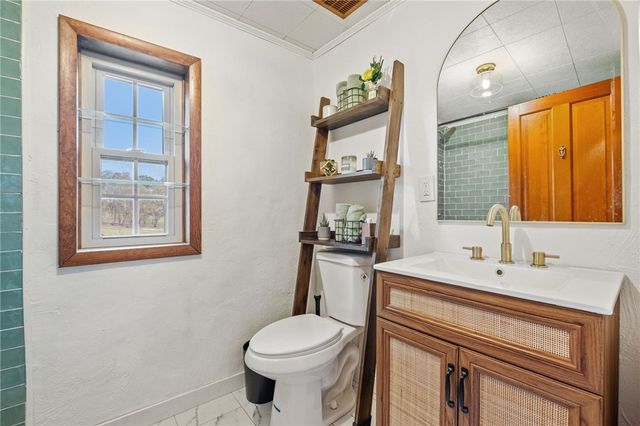 9 Banahasky Lane, Finleyville, PA 15332